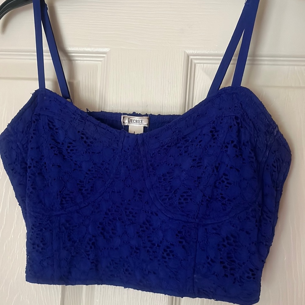 DECREE EYELET BUSTIER TOP